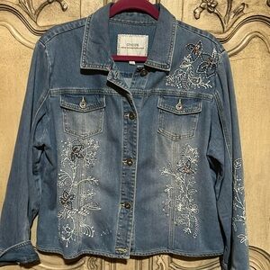 Chico’s Soft washed out denim with embroidery detail XL